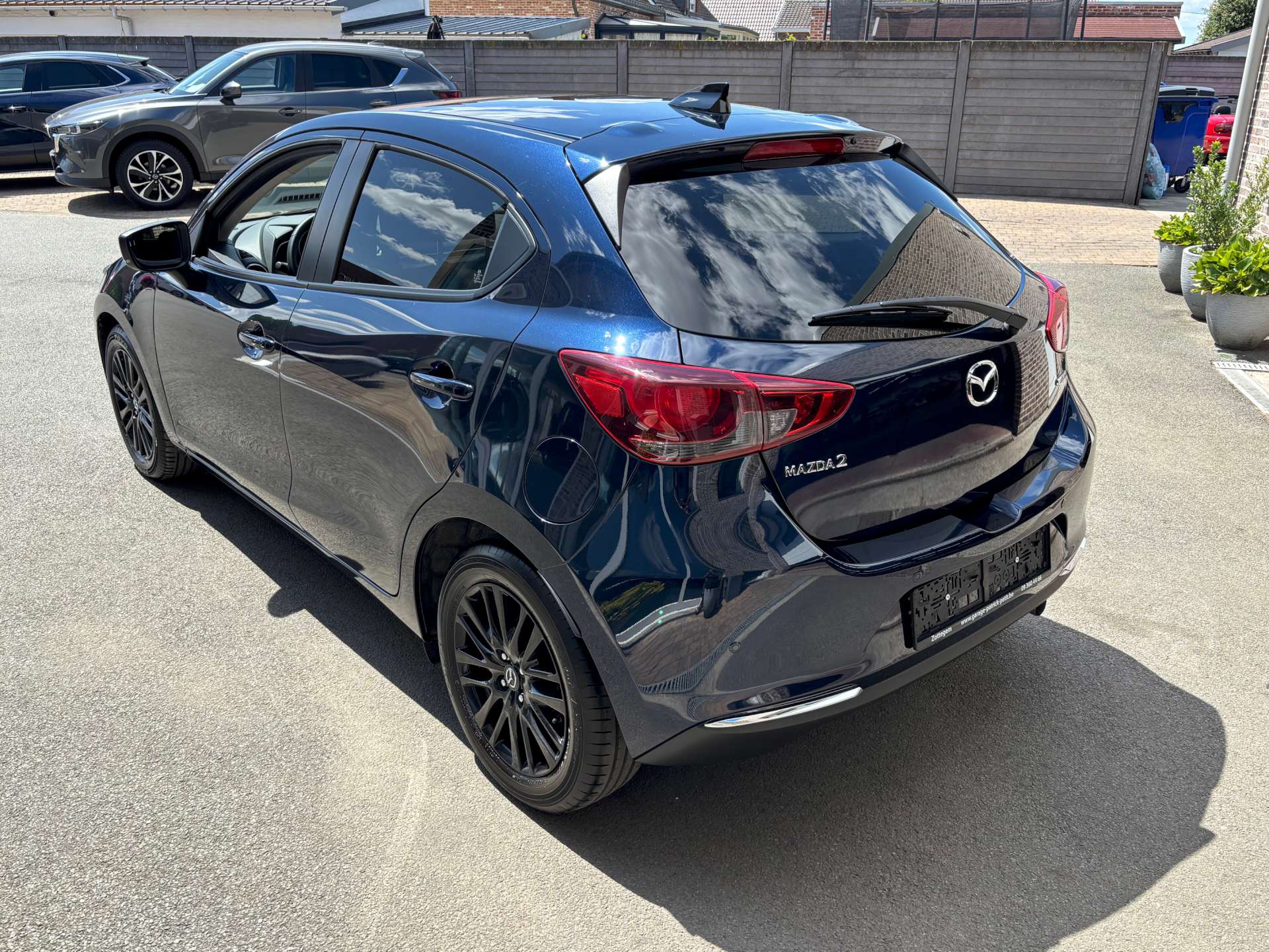 Mazda 2 1.5 M-HYBRID Kizoku