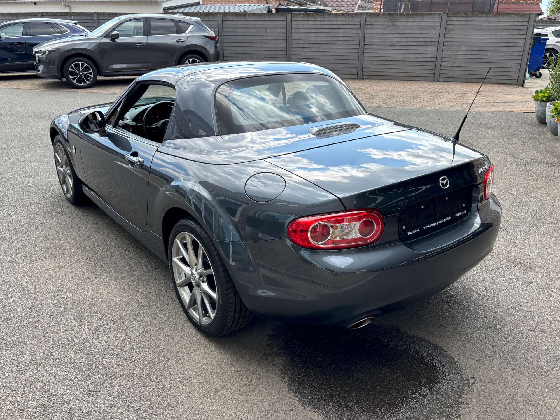 Mazda MX-5 1.8i NCFL Kaiteki Roadster Coupé
