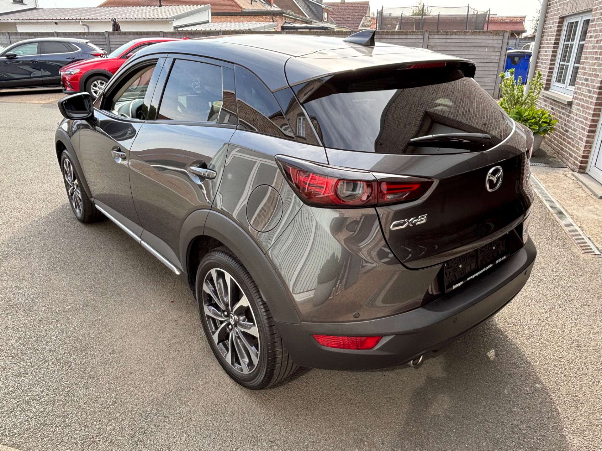 Mazda CX-3 2.0 SKY-G Hakoné / Apple Carplay