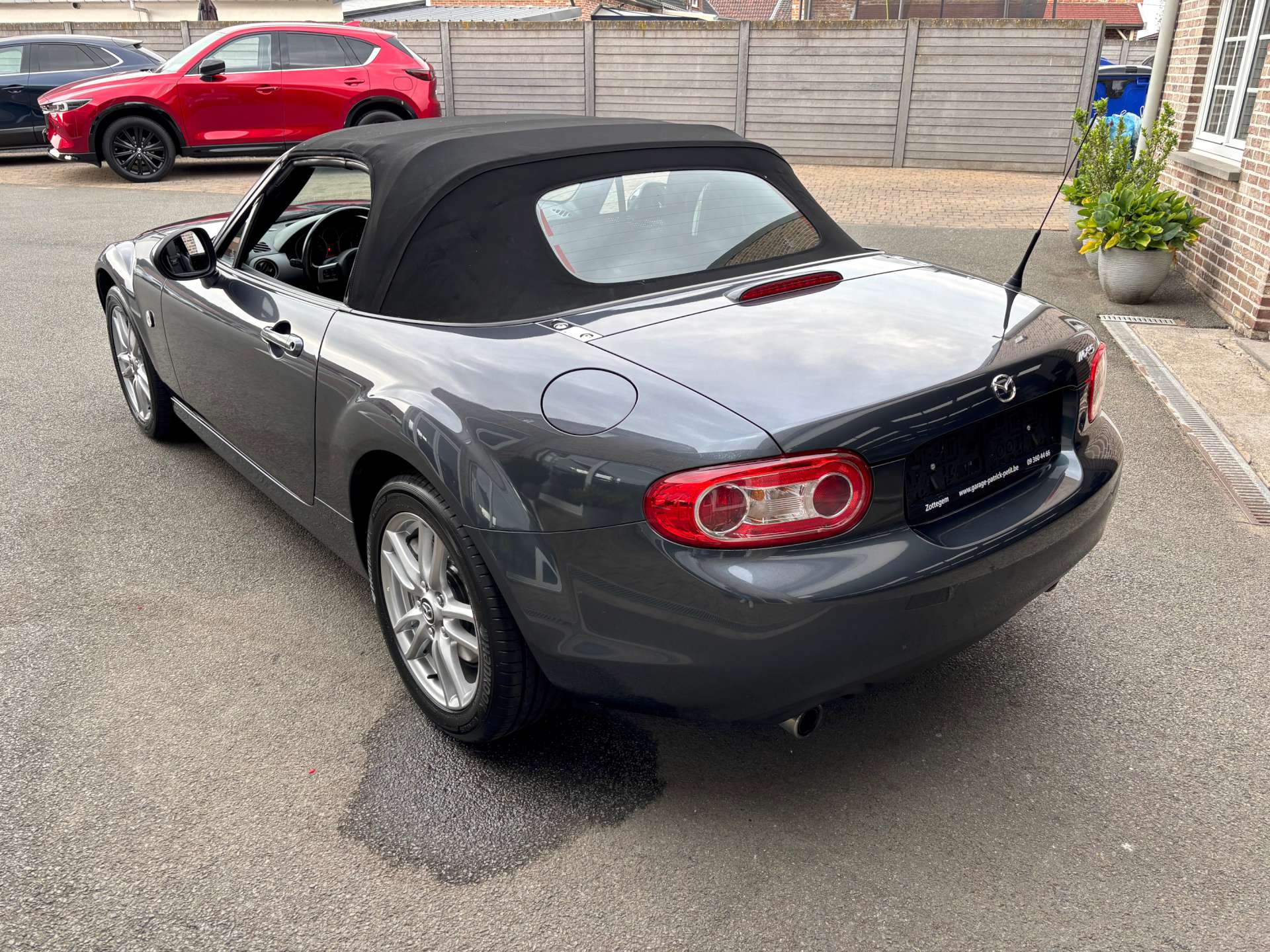 Mazda MX-5 1.8i NCFL Soft Top / Recaro
