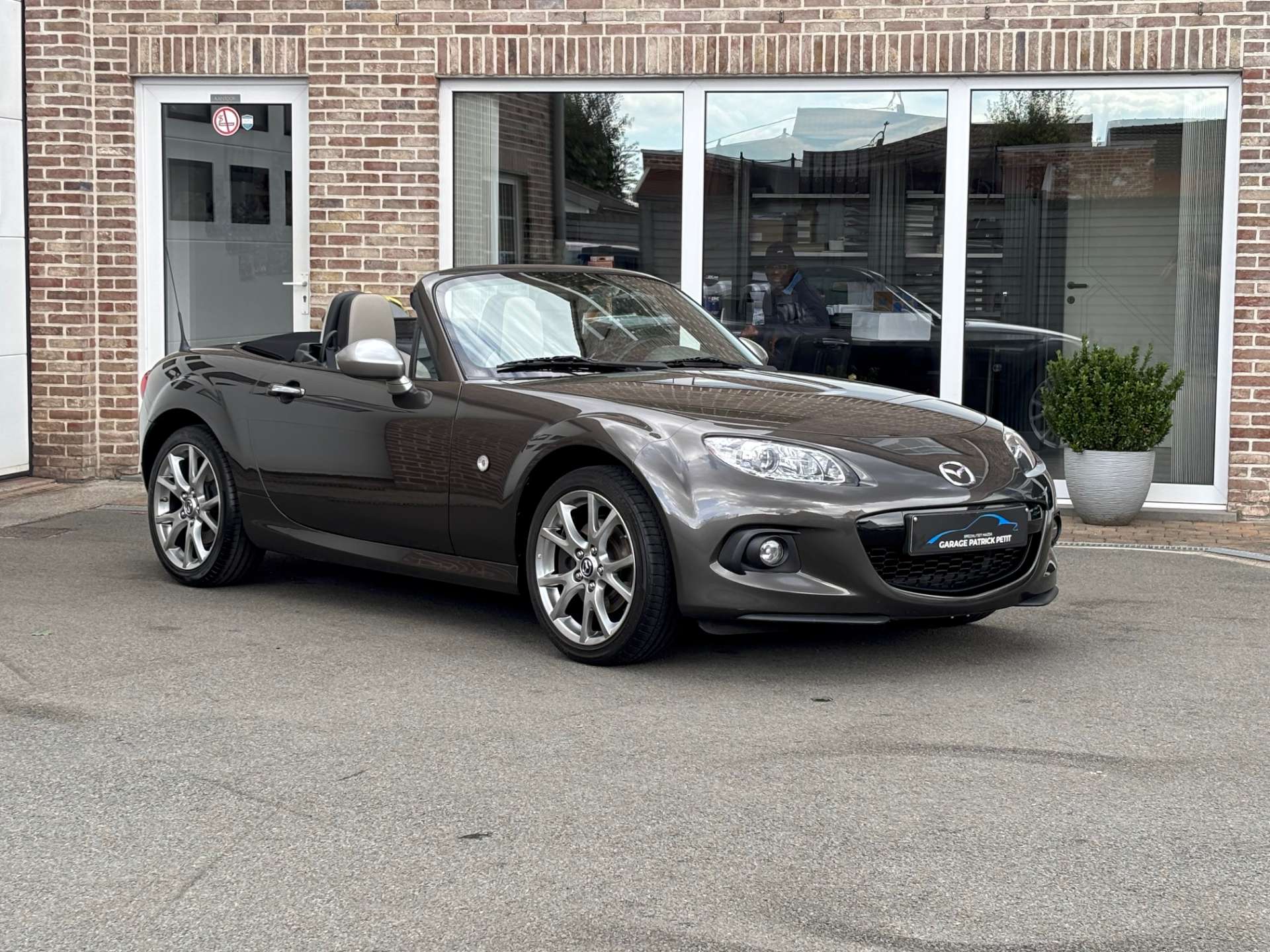 Mazda MX-5 1.8i NCFL Sendo Soft Top