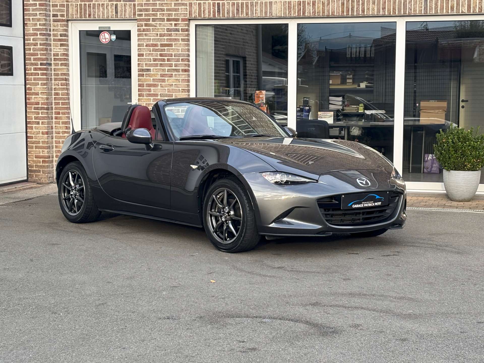 Mazda MX-5 ND 1.5 SKY-G Takumi