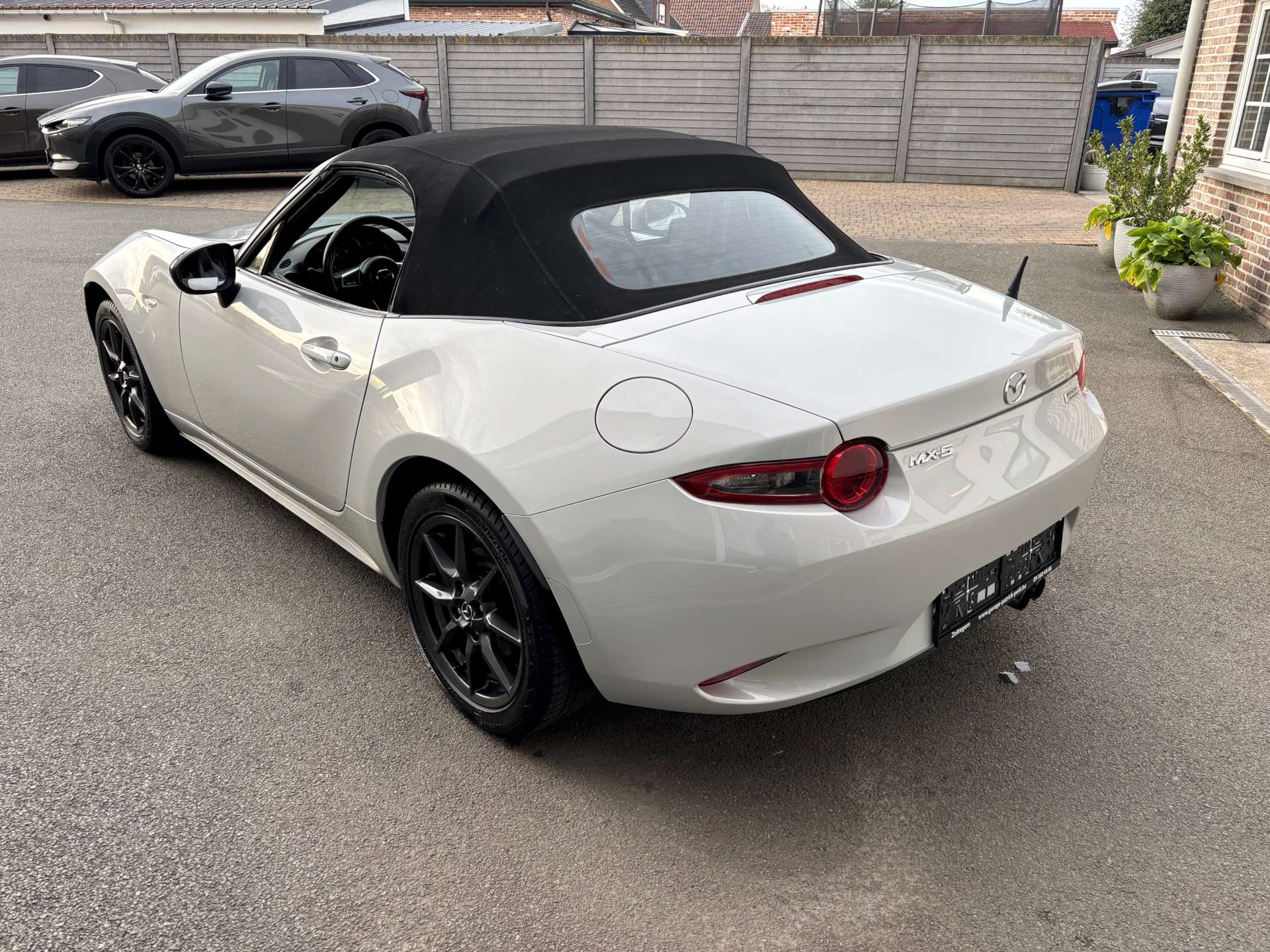 Mazda MX-5 ND 1.5 SKY-G EXCLUSIVE / Camera