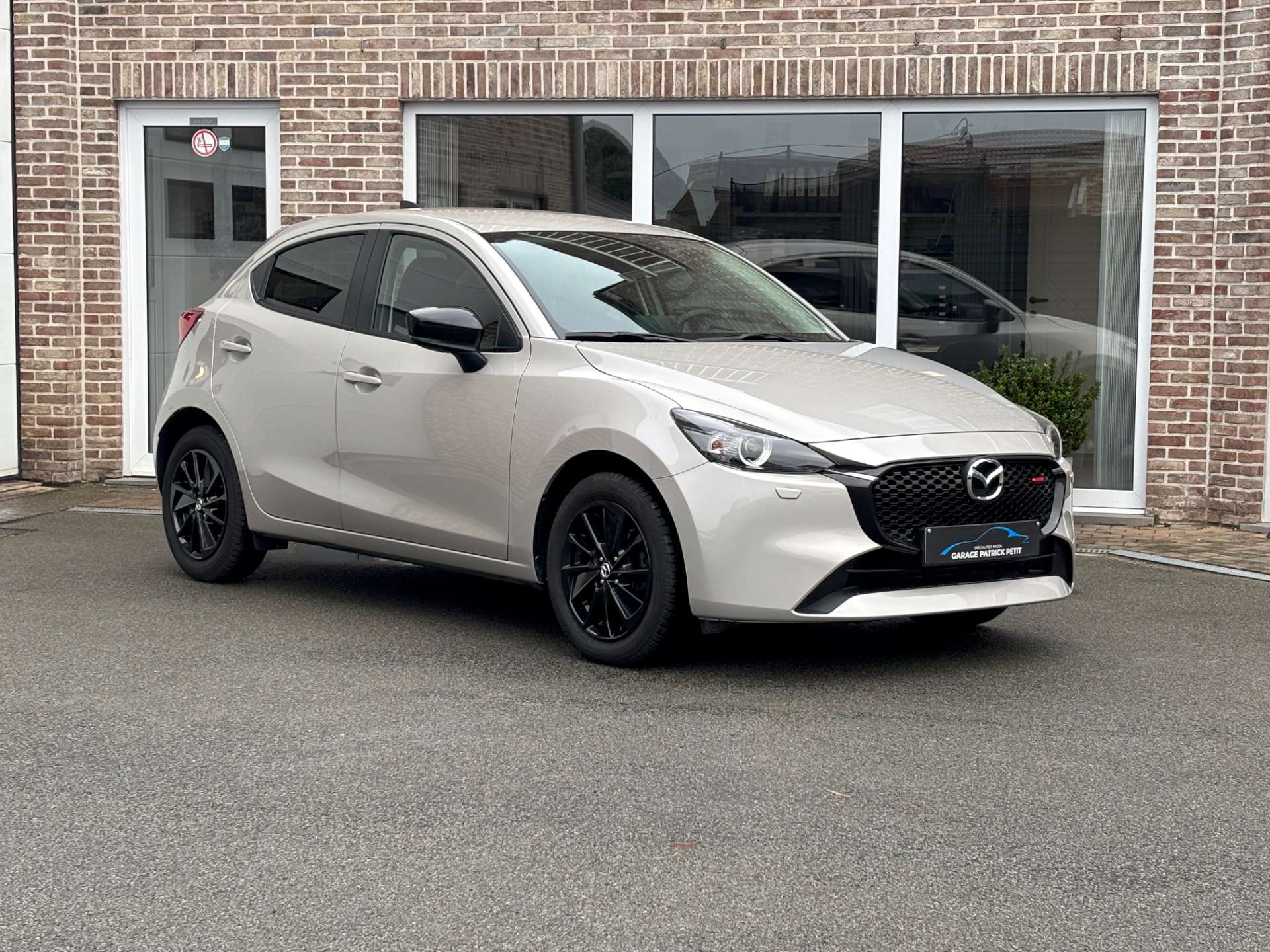 Mazda 2 1.5 M-HYBRID Homura / Automaat