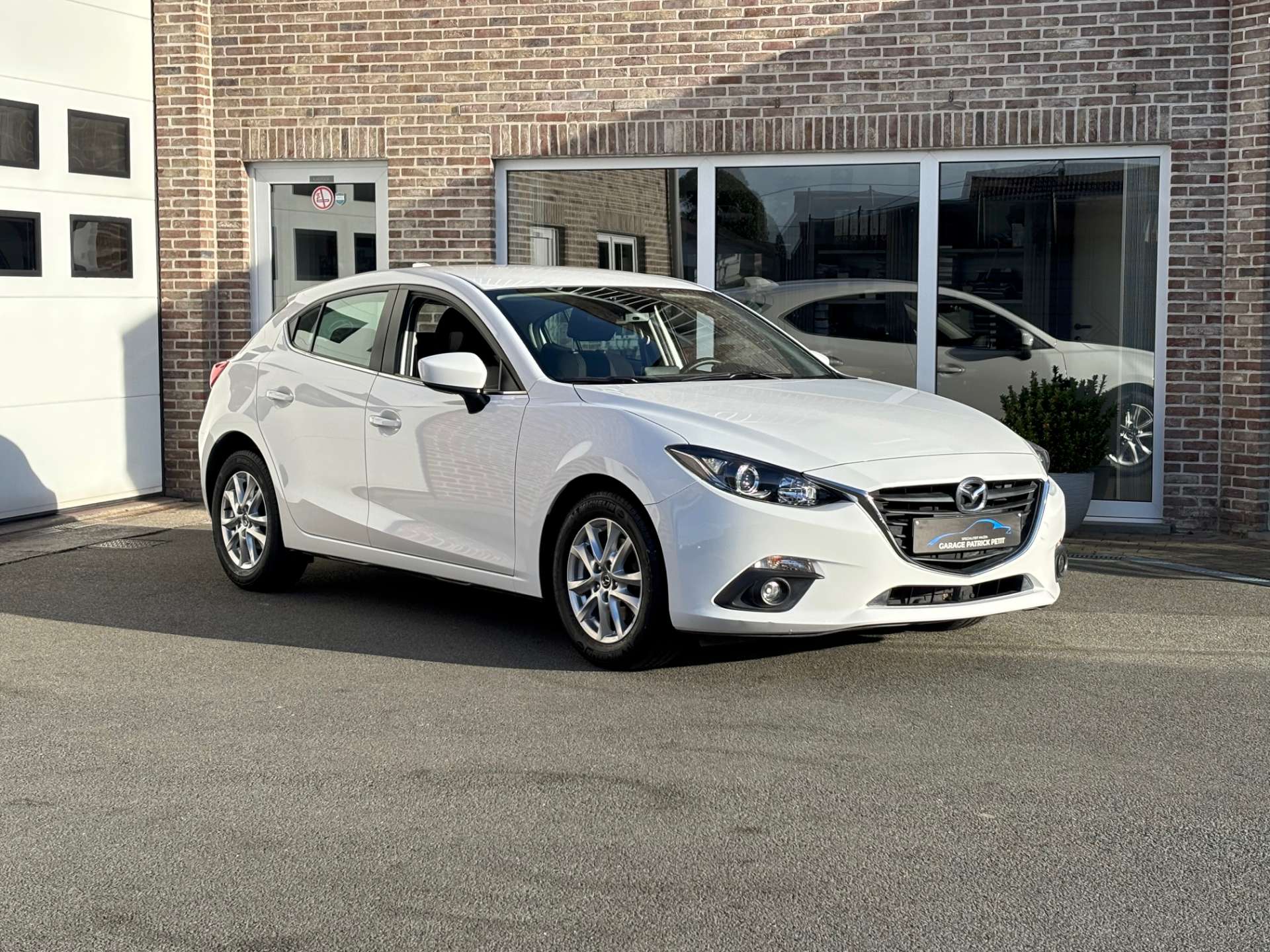 Mazda 3 2.0 SKY-G Center-Line