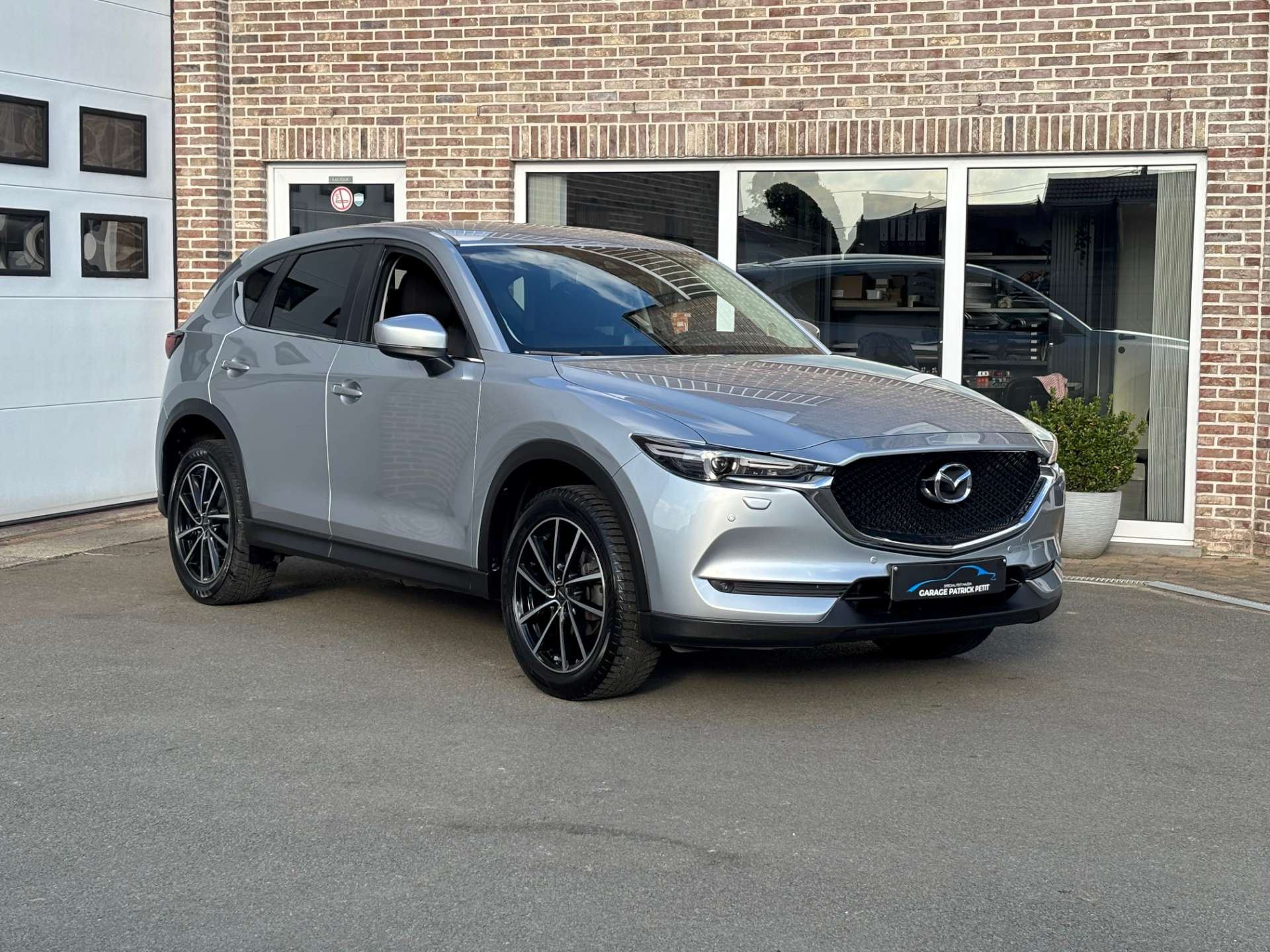 Mazda CX-5 2.0 SKY-G Exclusive Line / BTW AFTRB