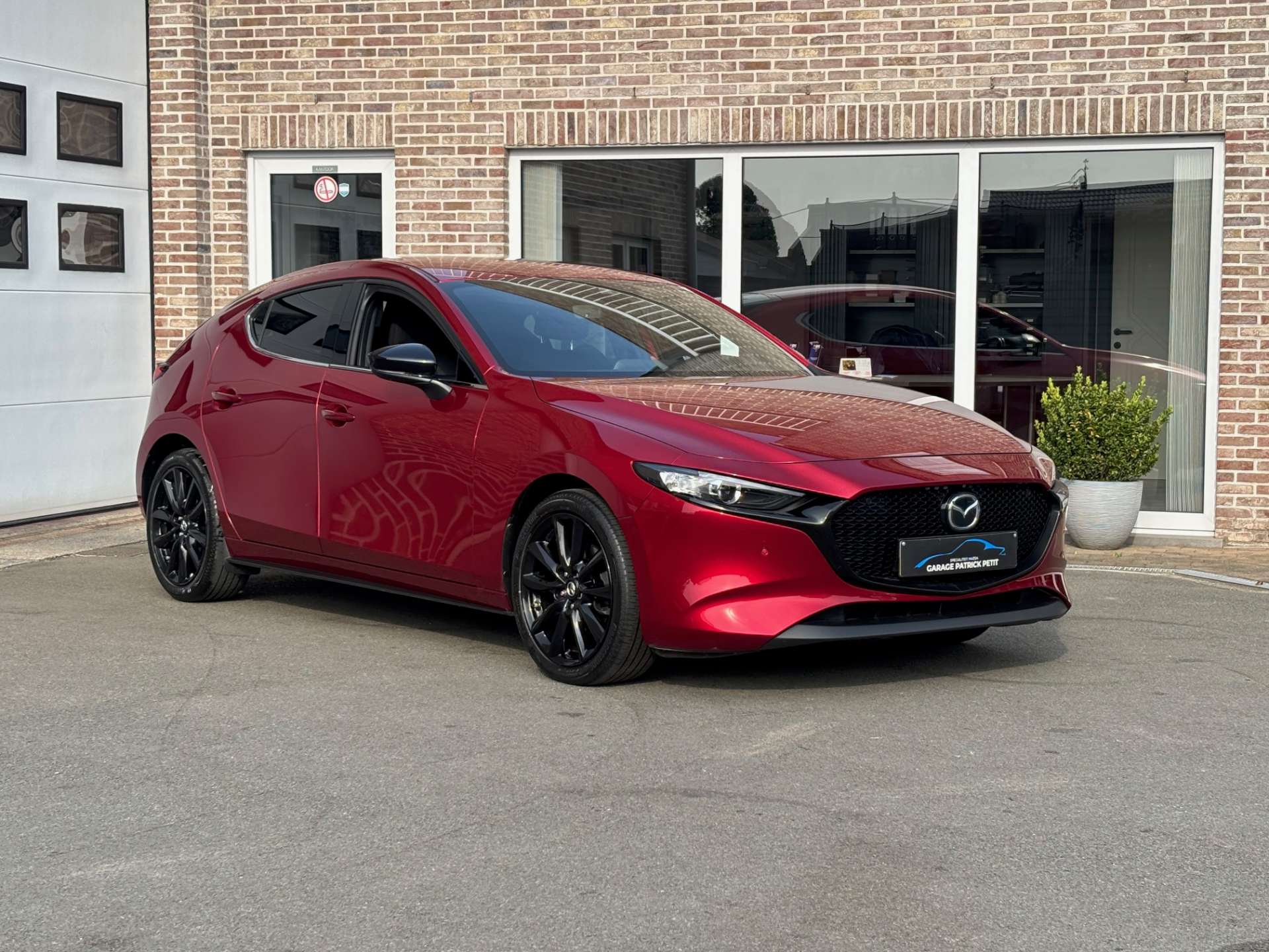 Mazda 3 2.0 M-HYBRID / Automaat / 360 camera / Bose / Trekhaak
