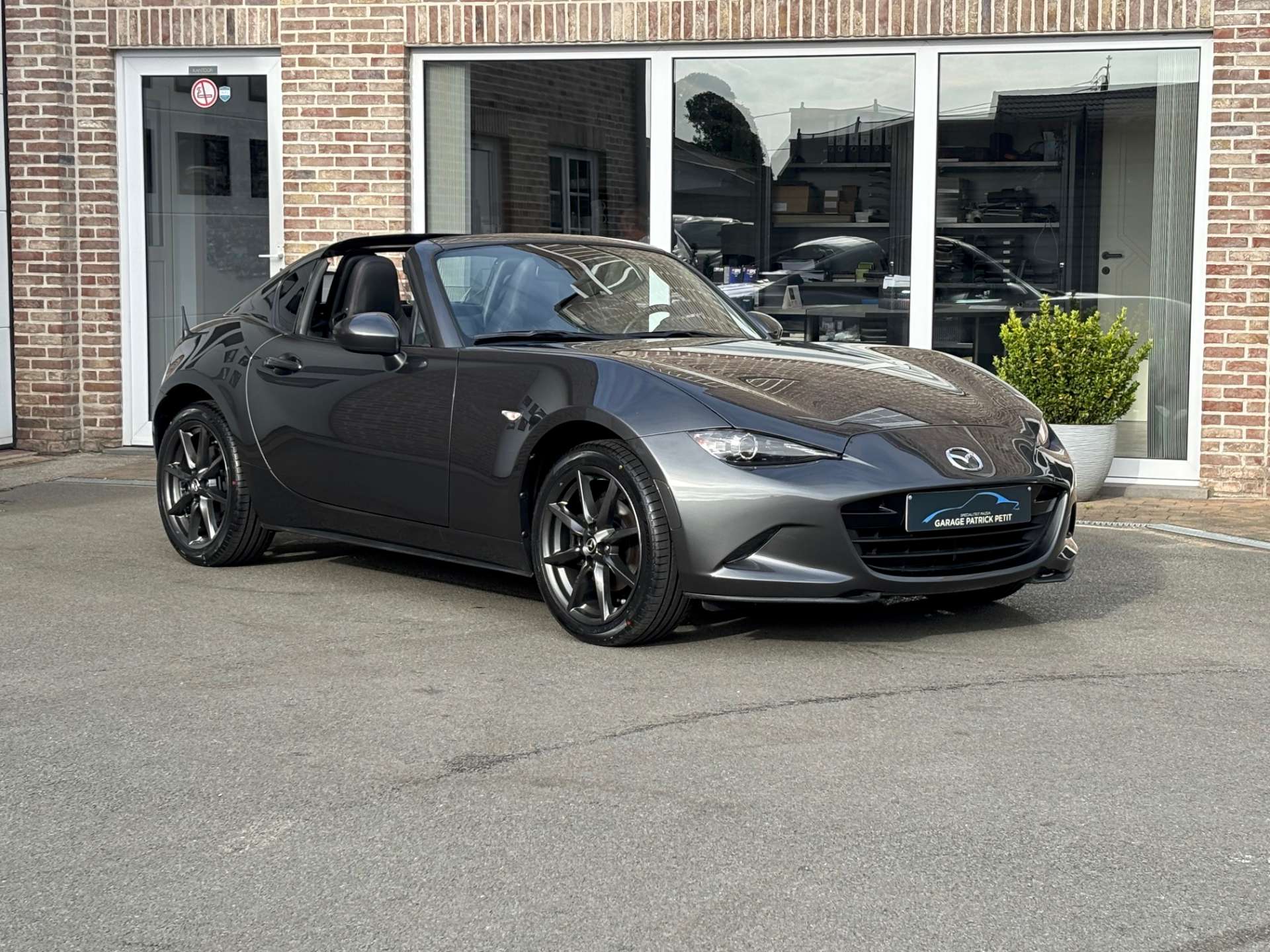 Mazda MX-5 2.0 ND RF SKYCRUISE / Bilstein / Camera / Apple