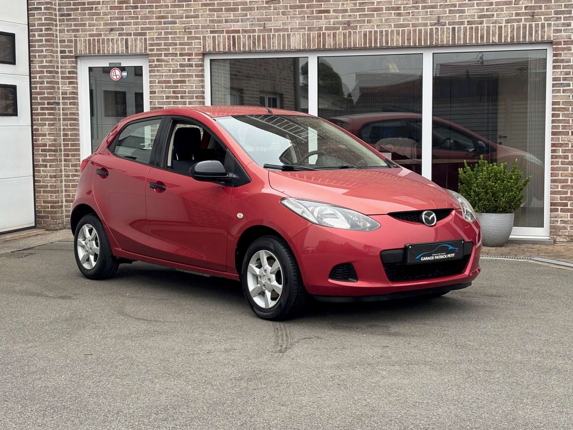 Mazda 2 1.3i 16v 5-deurs / GEEN AIRCO