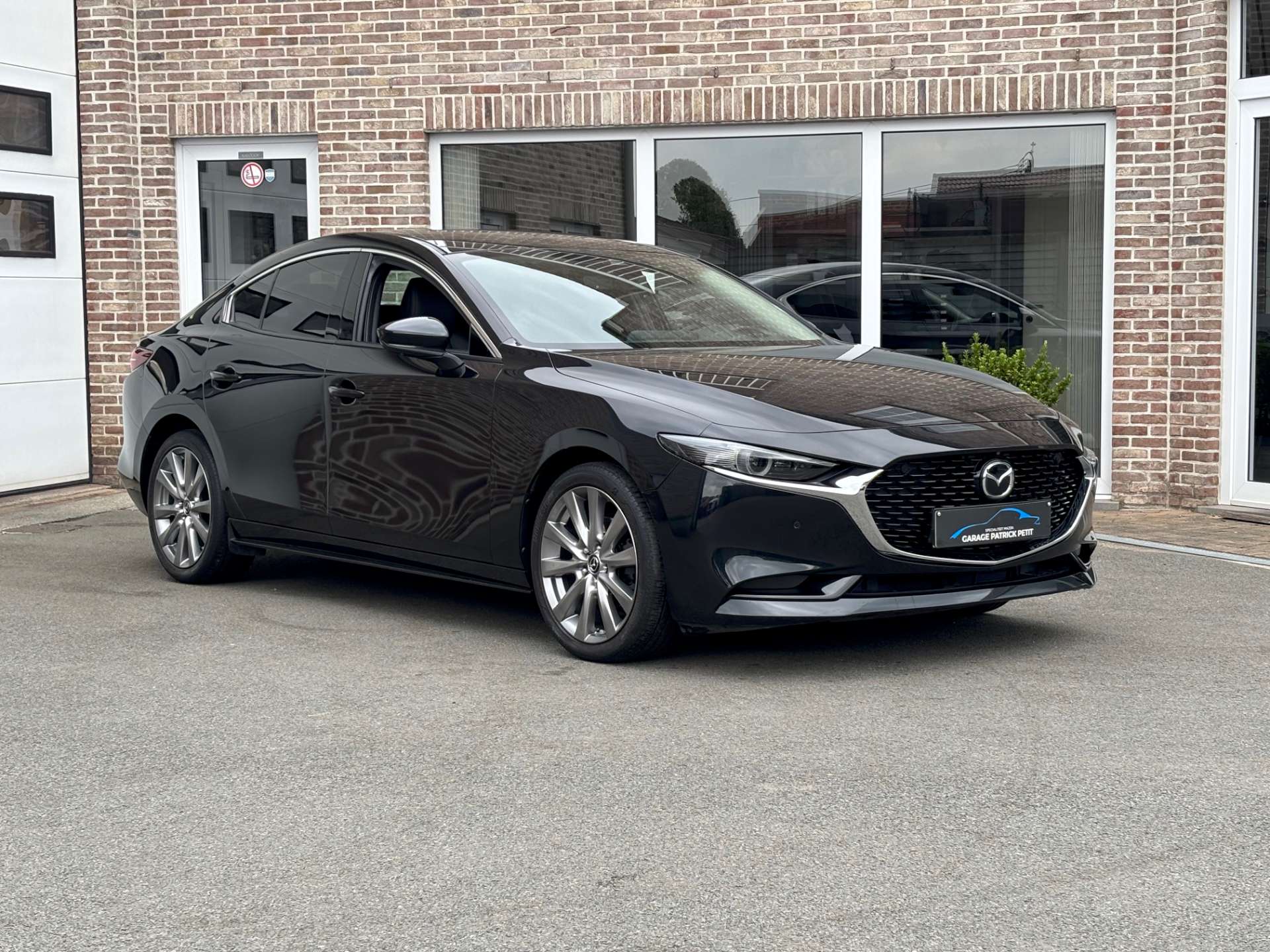 Mazda 3 2.0 M-HYBRID Sedan / Leder / Bose / Trekhaak