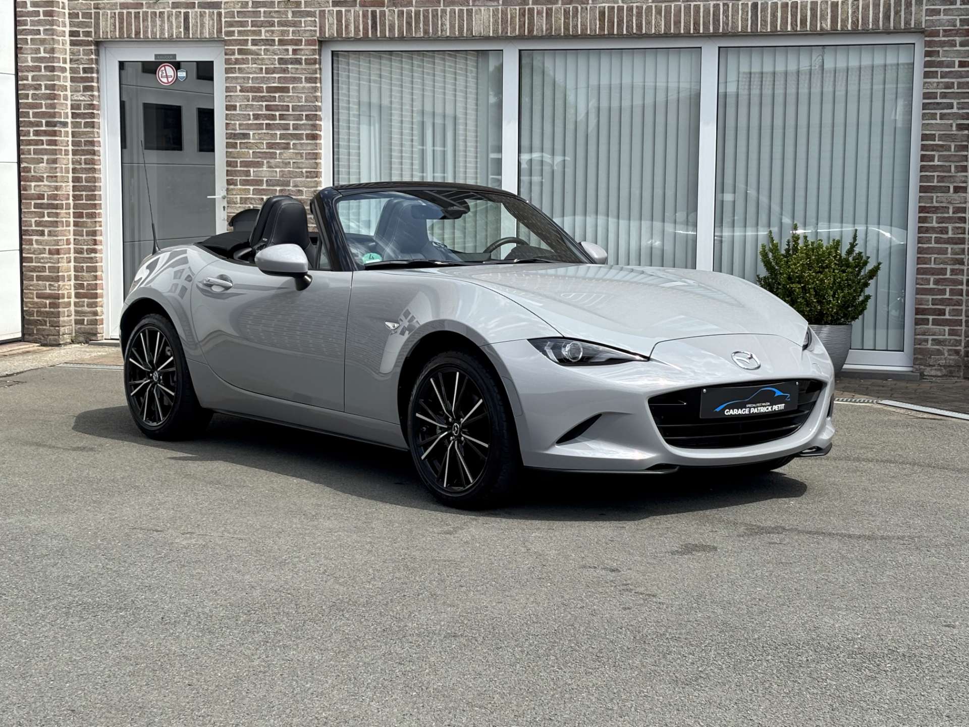 Mazda MX-5 ND 2.0 SKY-G EXCLUSIVE-LINE / MODEL 2024