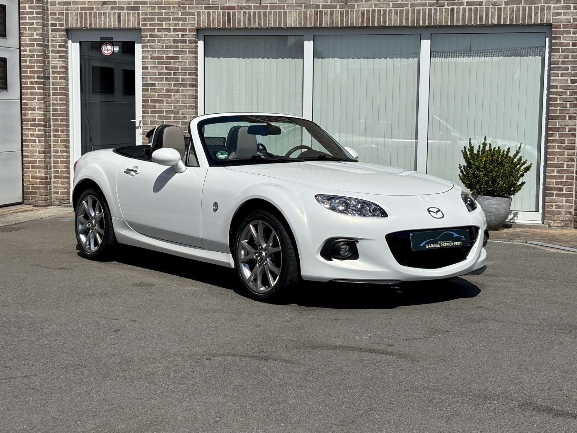 Mazda MX-5 1.8i NCFL Kendo Soft Top