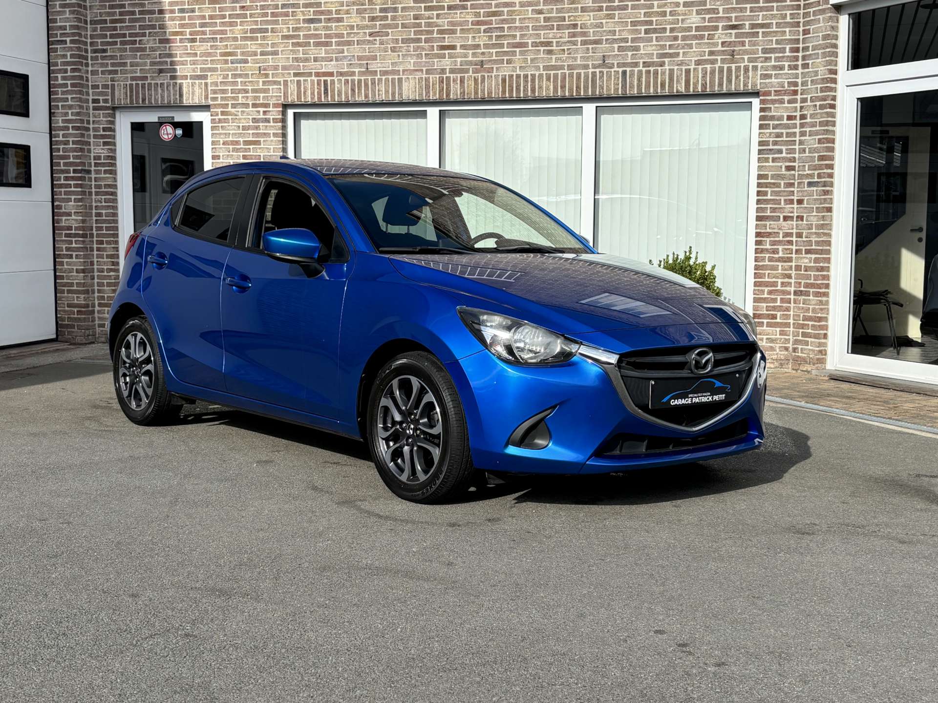 Mazda 2 1.5 SKY-G GINZA
