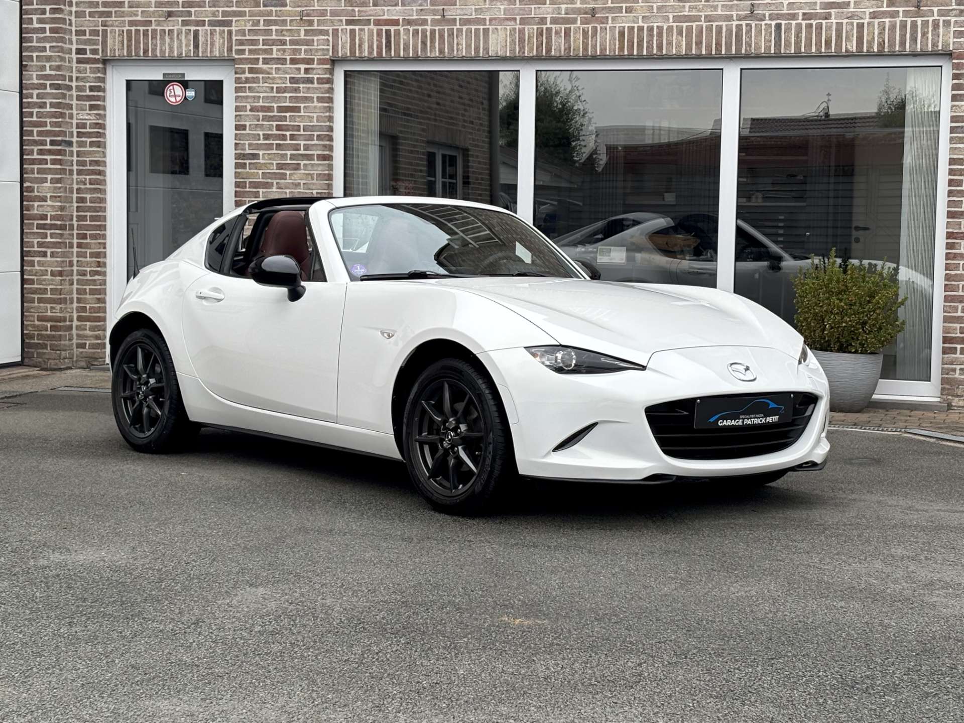 Mazda MX-5 1.5 ND RF SKYCRUISE Takumi / Ulter / Apple